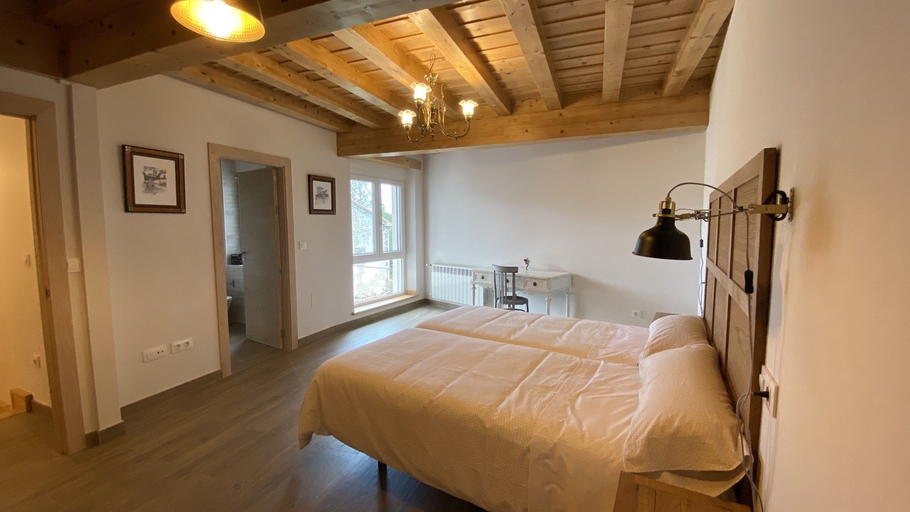 Photo of Bedroom in Suano