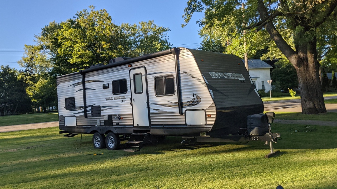 Photo of Outdoor in Crystal