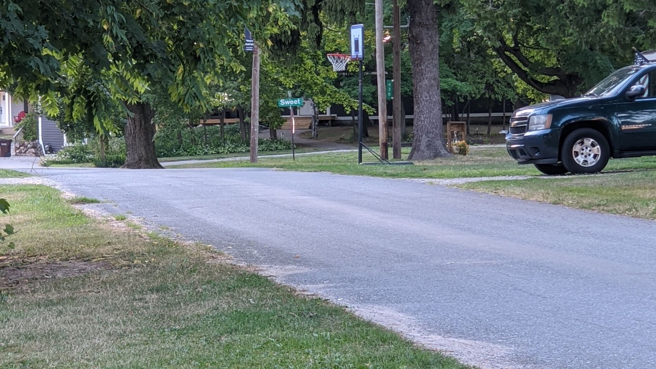 Photo of Outdoor in Crystal