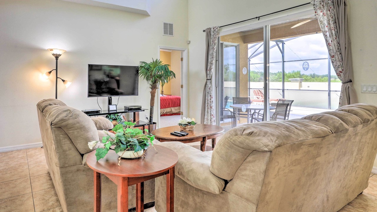 Photo of Bedroom in Crystal Cove