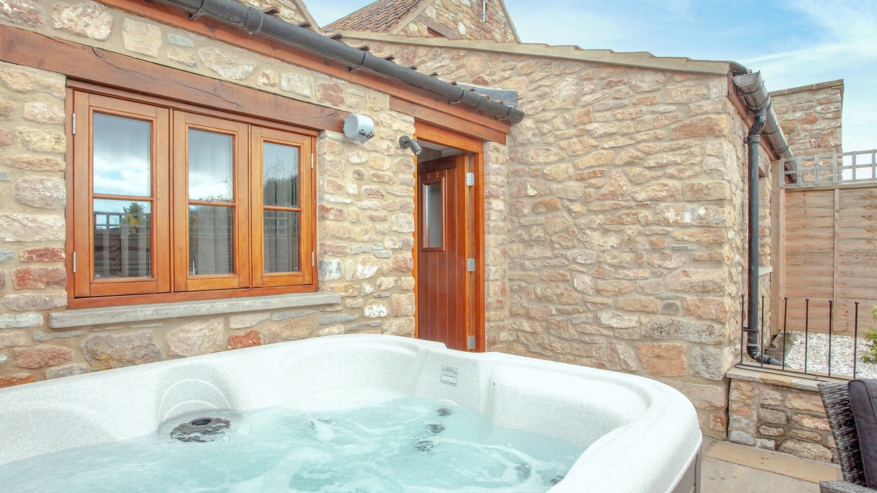 Photo of Others in Hewish