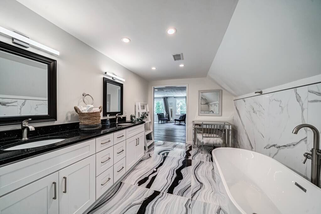 Photo of Bathroom in Conyers