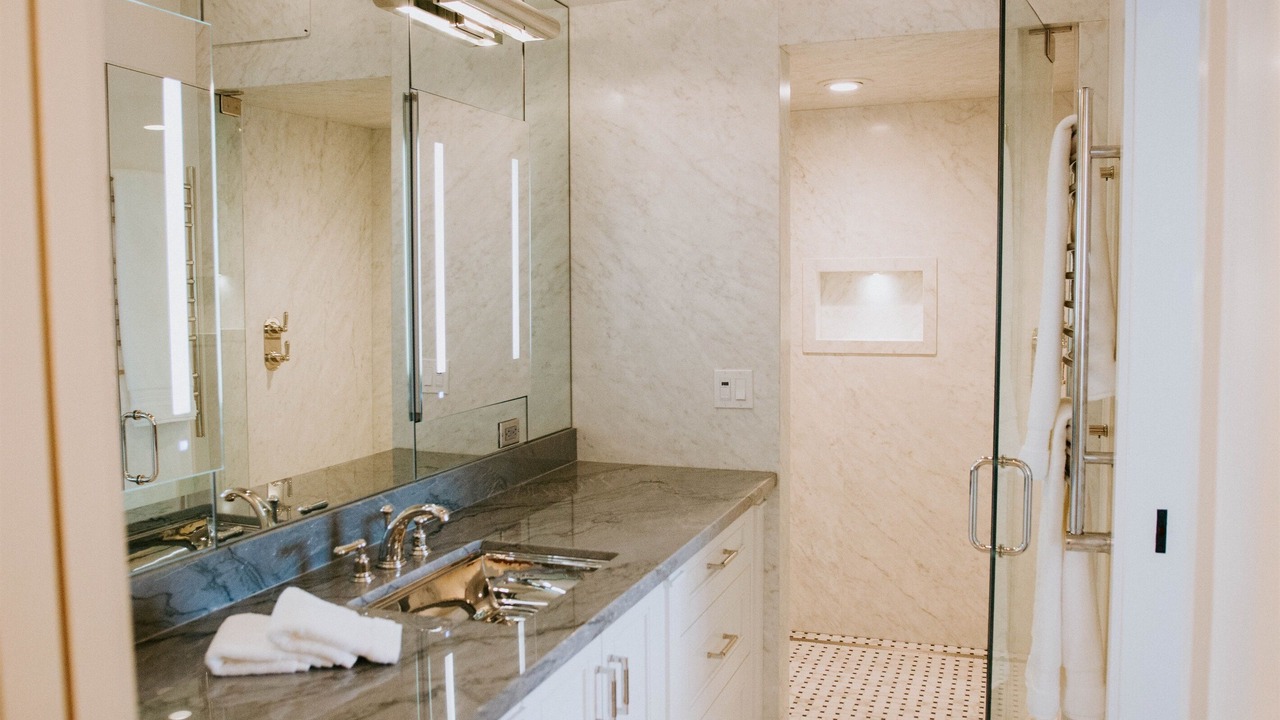 Photo of Others in Golden Rectangle