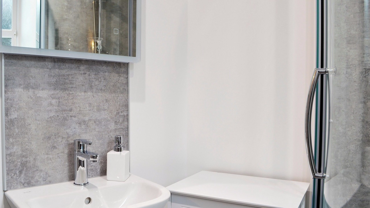 Photo of Bedroom in Waterhead