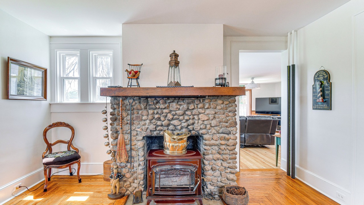 Photo of Livingroom in Montour Falls