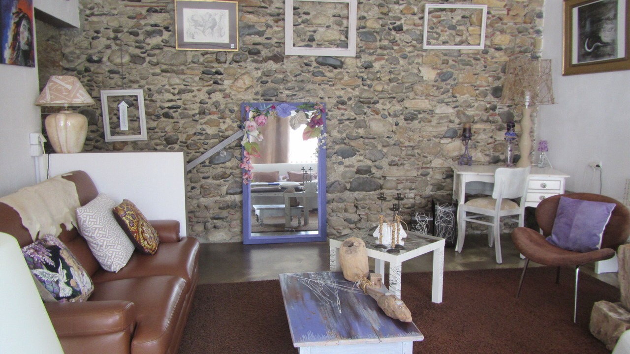 Photo of Livingroom in Villeneuve-de-Riviere