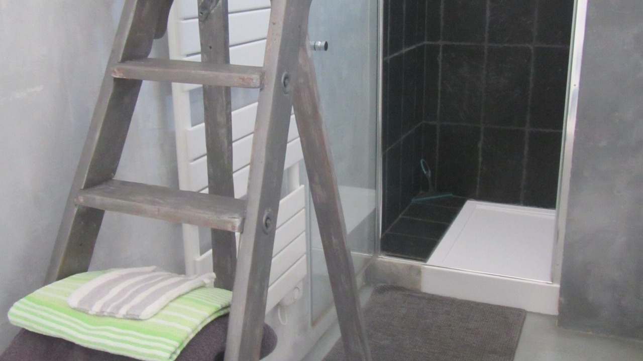 Photo of Others in Villeneuve-de-Riviere