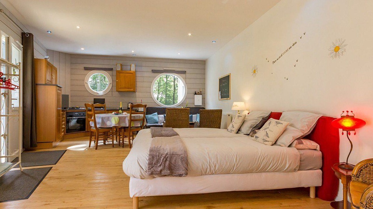 Photo of Bedroom in Plesse
