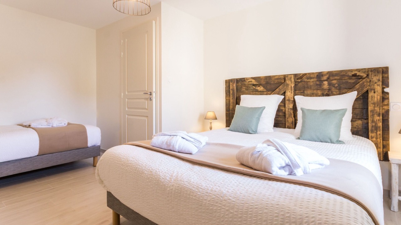 Photo of Bedroom in Chateau-Thebaud