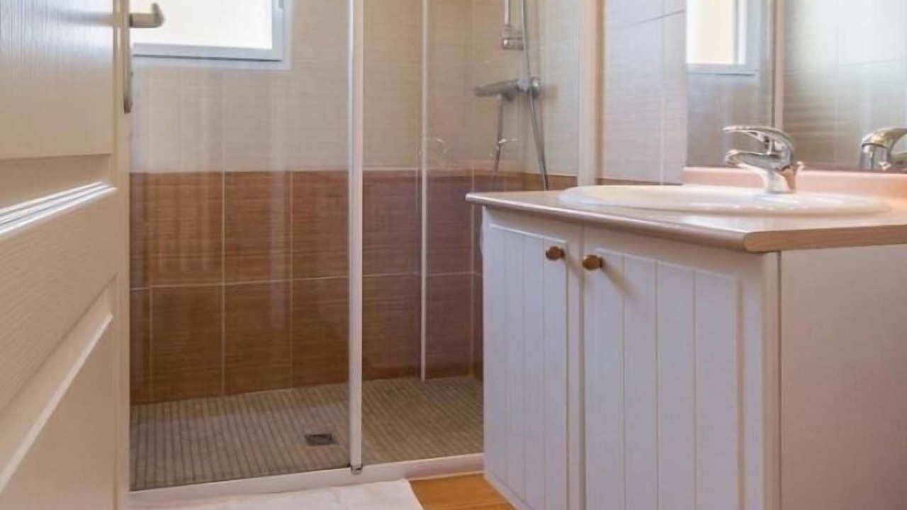 Photo of Bathroom in Saint-Pere-en-Retz