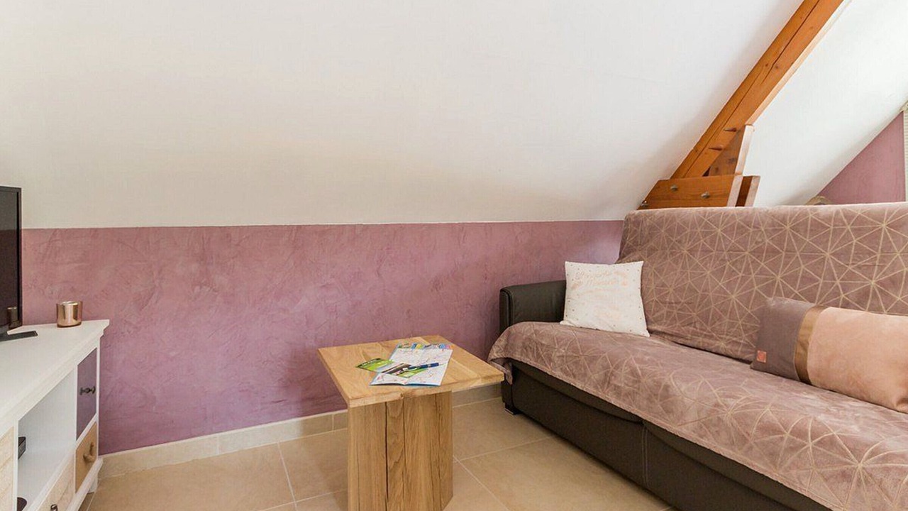 Photo of Livingroom in Saint-Etienne-de-Montluc