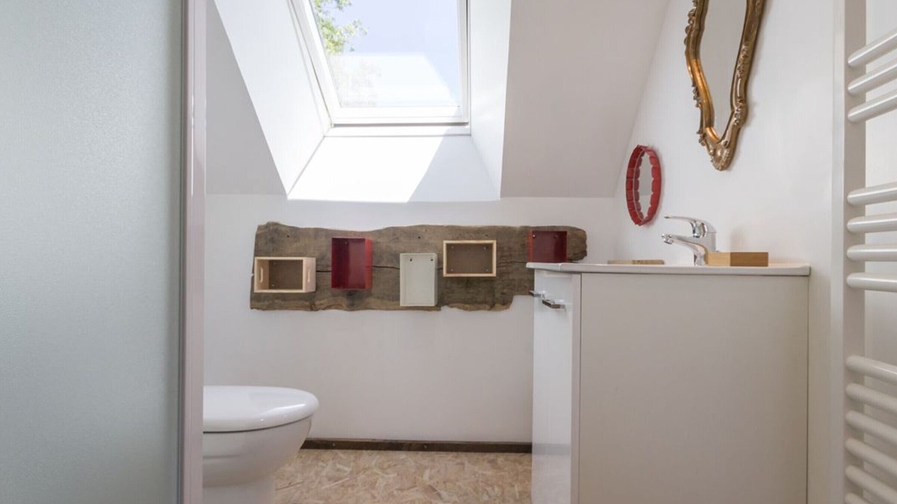 Photo of Bathroom in La Chapelle-Saint-Sauveur