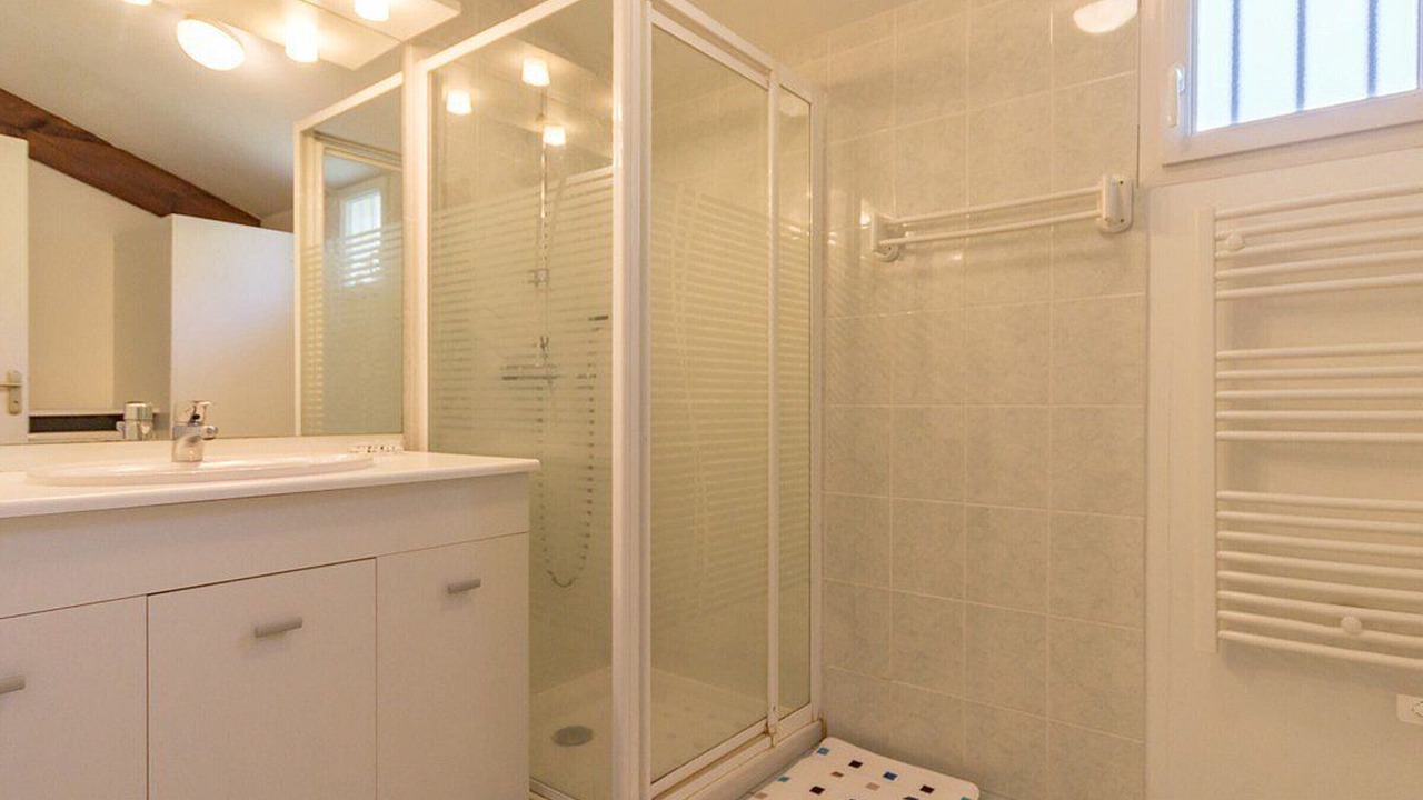 Photo of Bathroom in Frossay