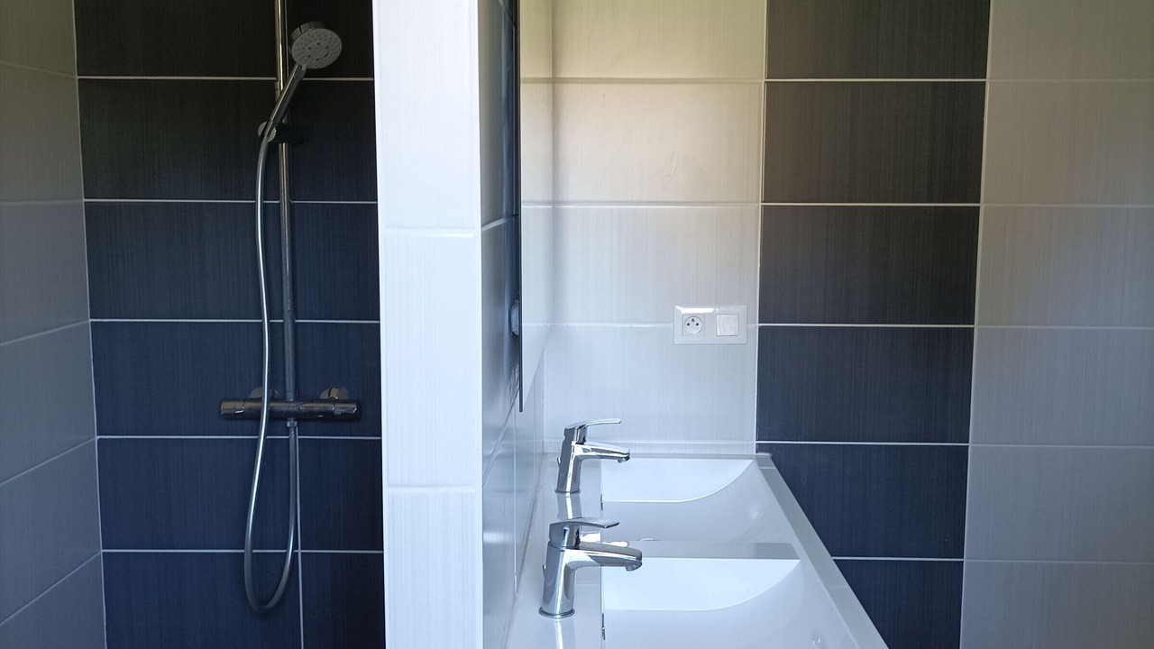 Photo of Bathroom in Saint-Lyphard