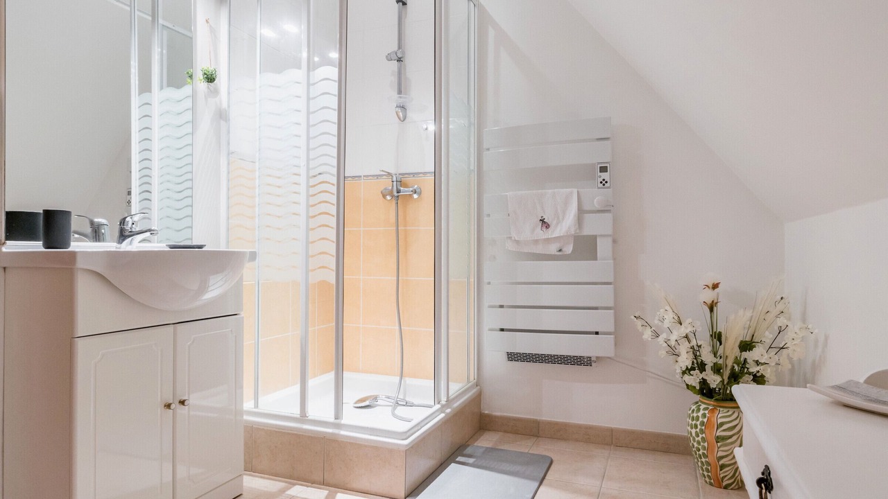 Photo of Bathroom in Saint-Lyphard