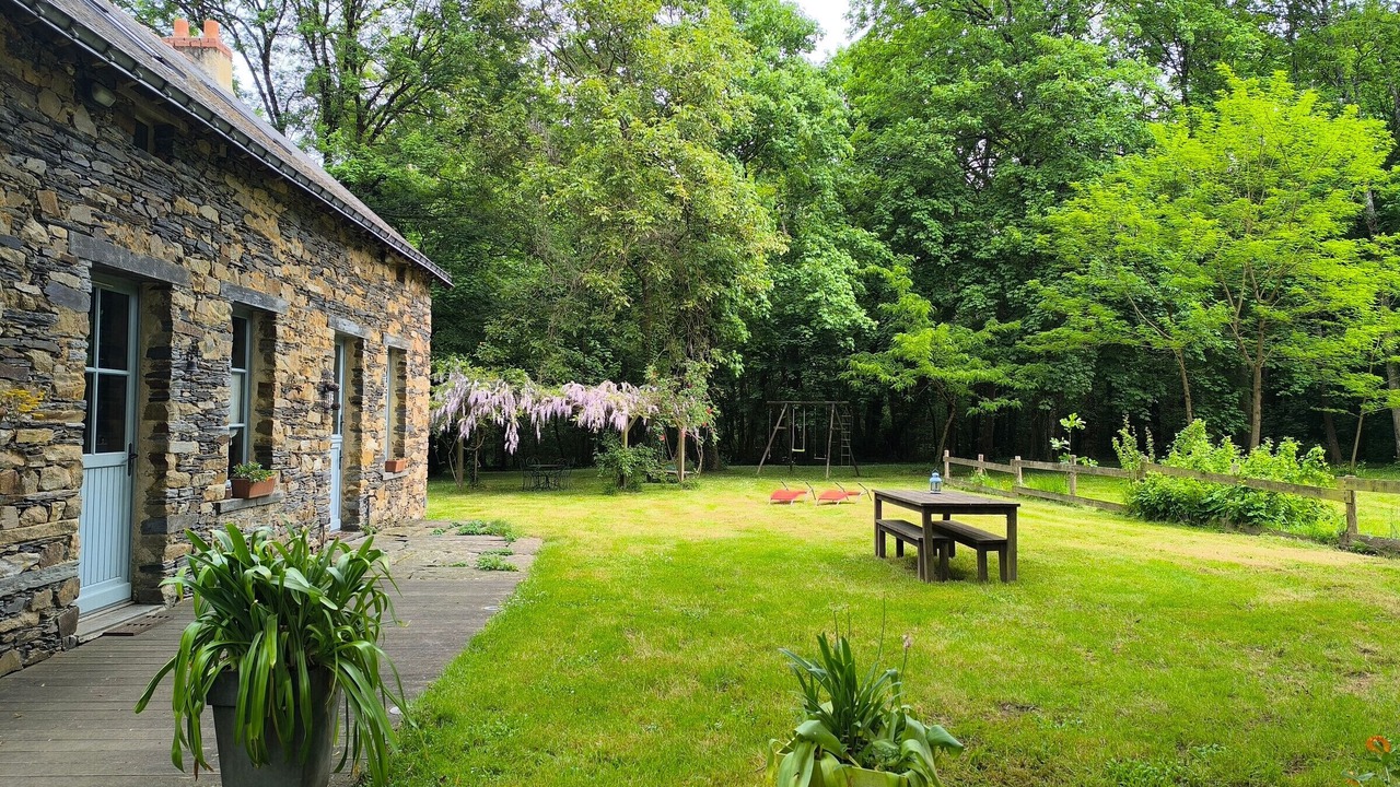 Photo of Outdoor in Nozay