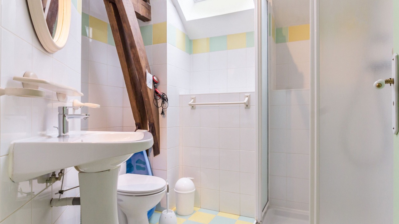 Photo of Bathroom in Saffre