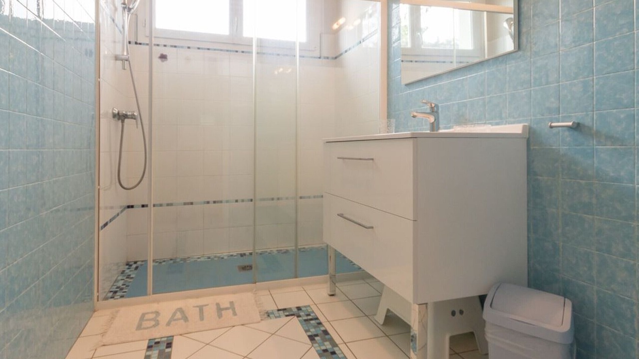 Photo of Bathroom in Bonnoeuvre