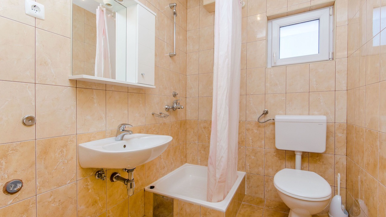Photo of Bathroom in Blato