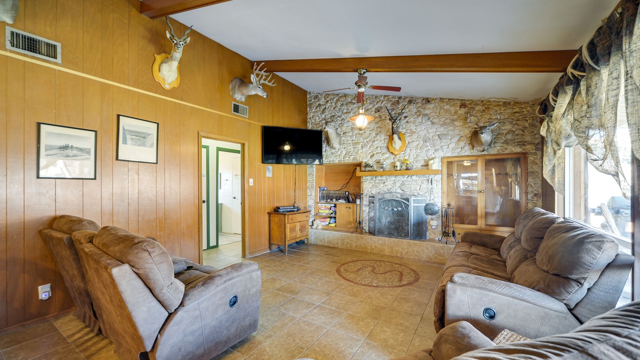 Photo of Bedroom in Llano