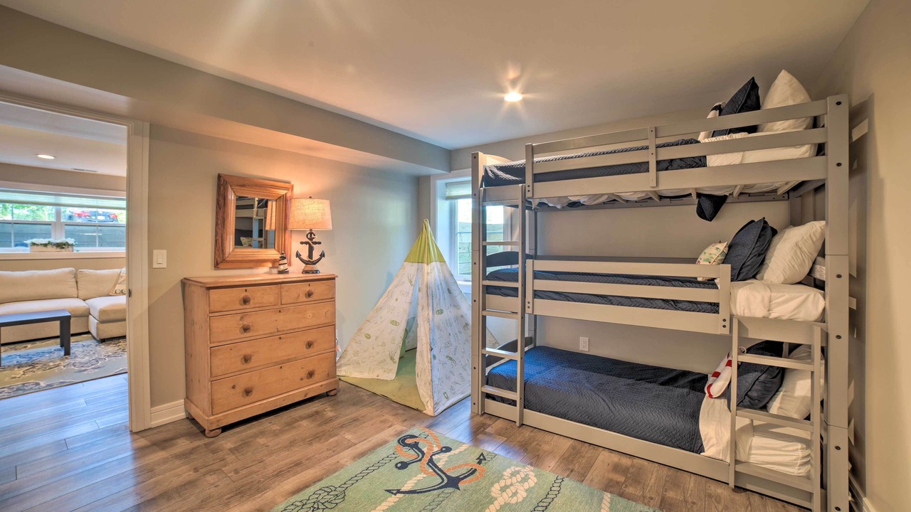 Photo of Bedroom in Michigan City