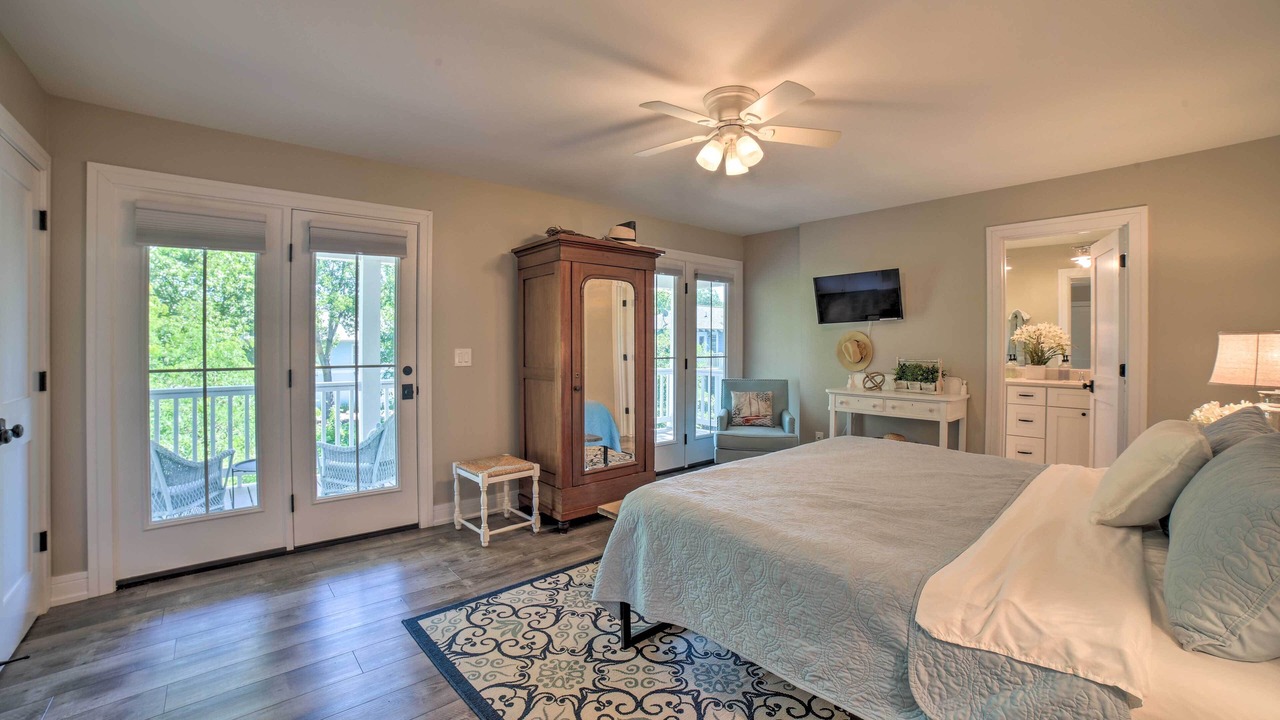 Photo of Bedroom in Michigan City