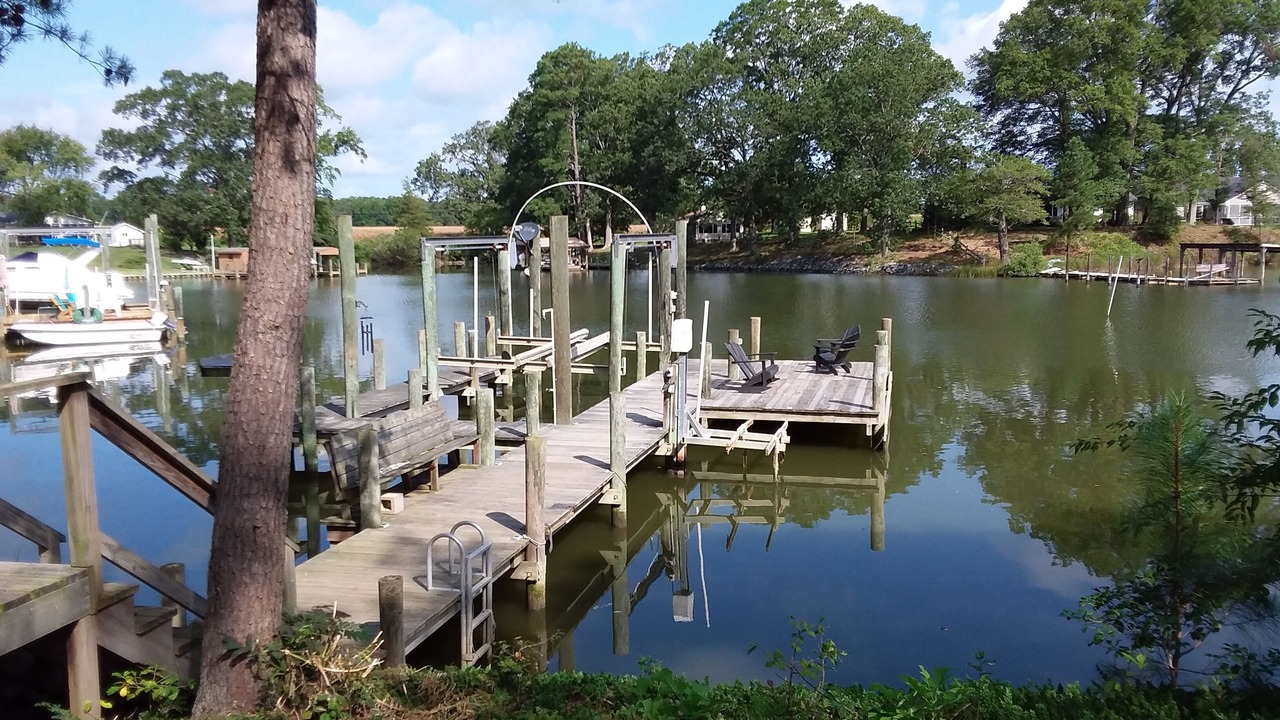 Photo of Others in Reedville