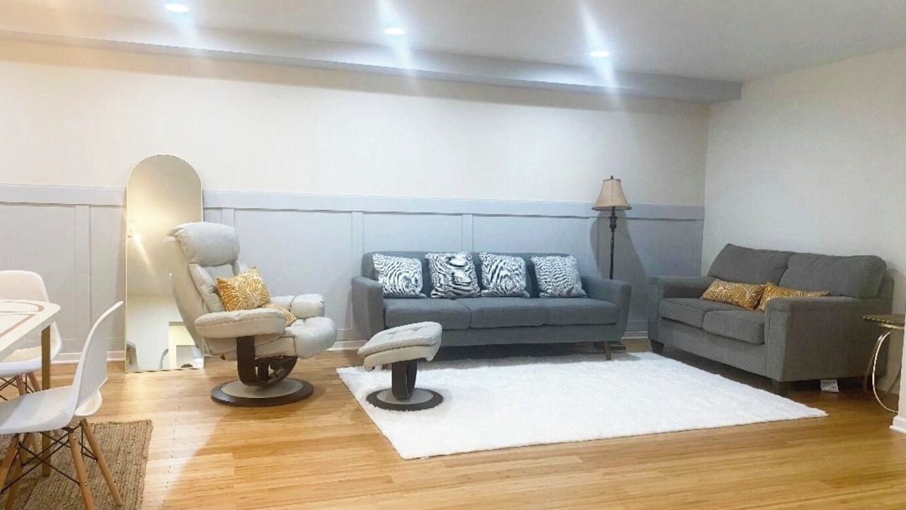 Photo of Livingroom in Oak Park