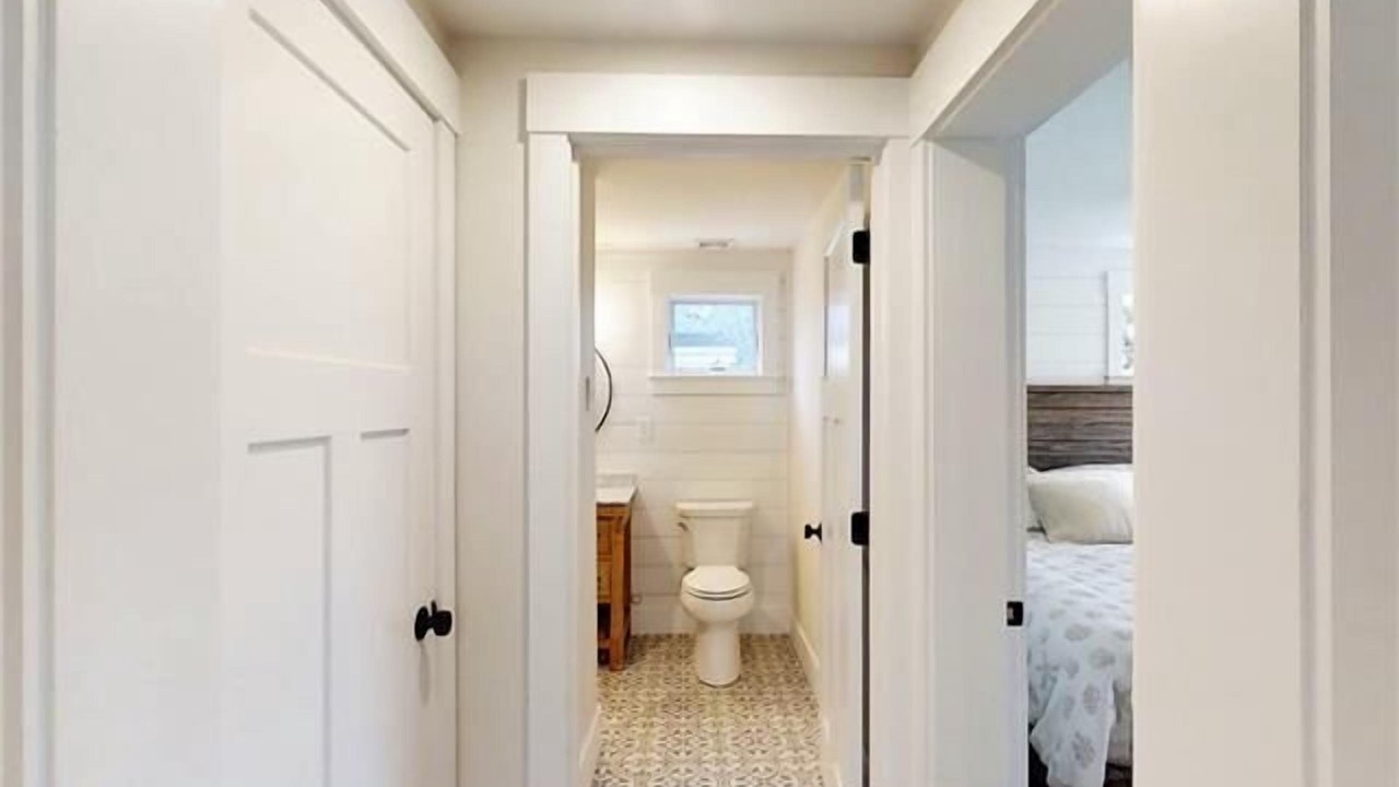 Photo of Bathroom in Ocean Park