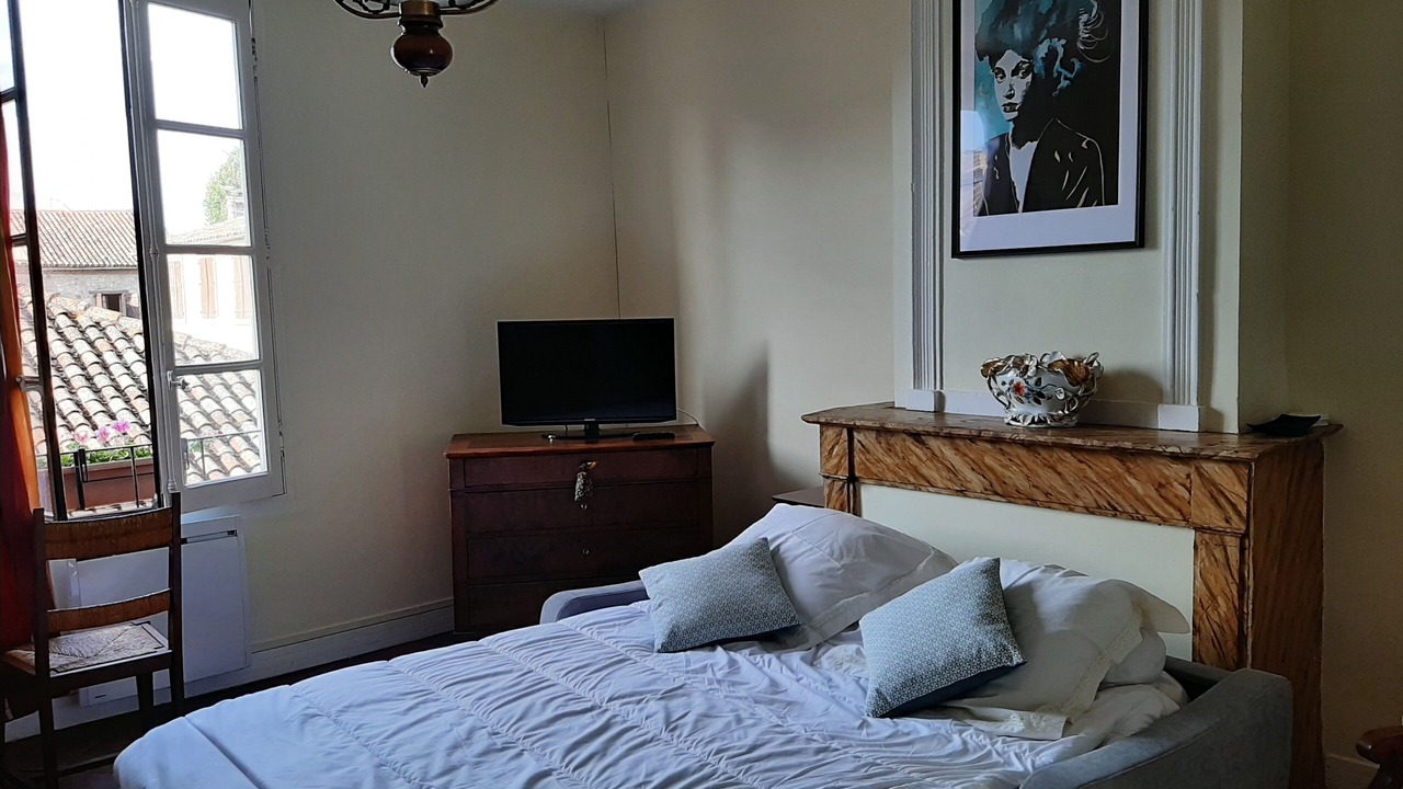 Photo of Bedroom in Cordes-sur-Ciel