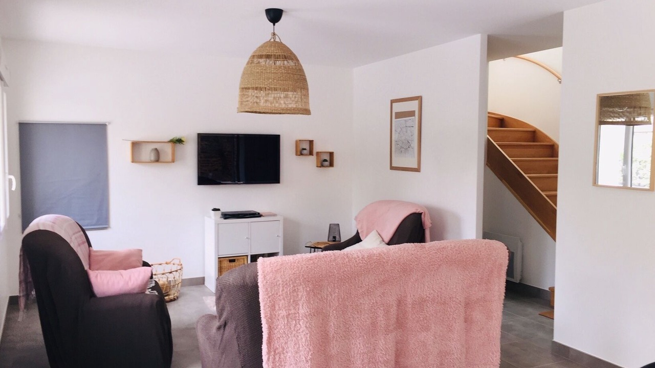 Photo of Livingroom in Saint-Vincent-sur-Oust