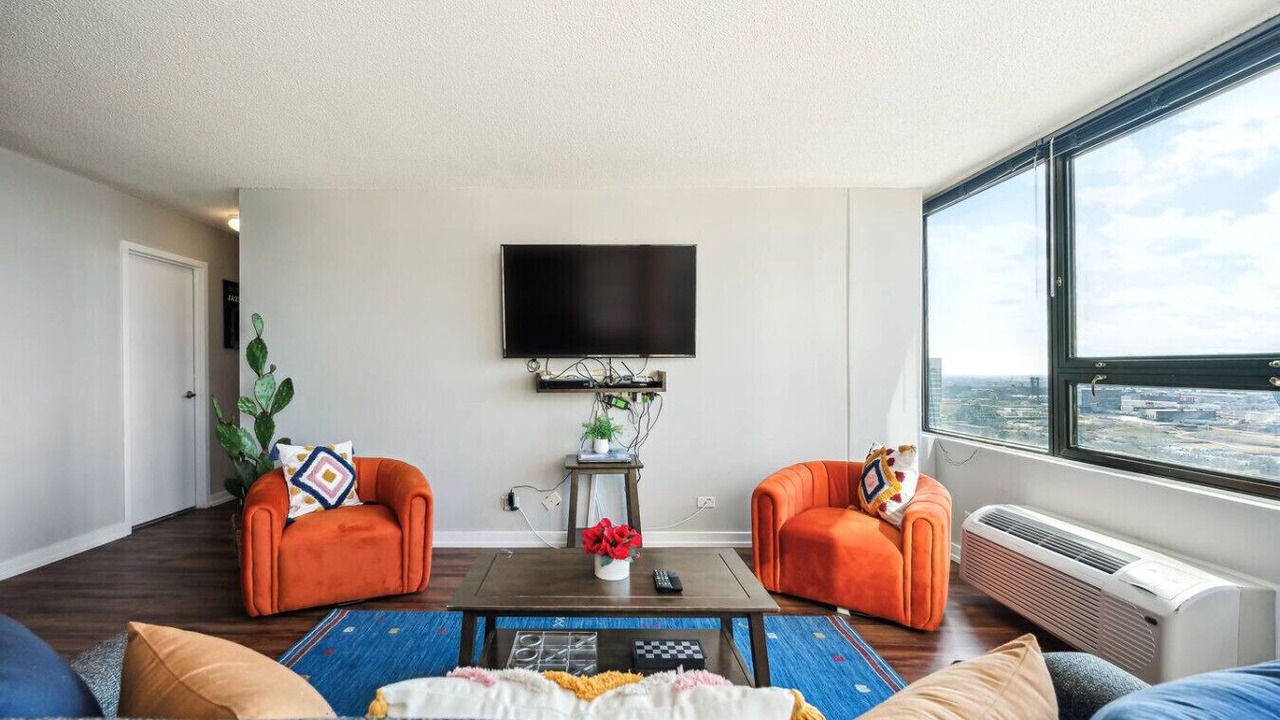 Photo of Livingroom in South Loop