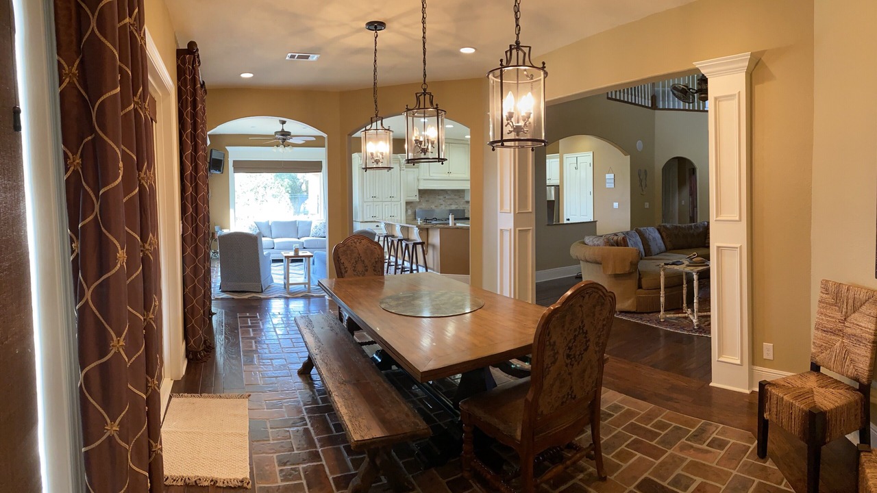 Photo of Livingroom in Hackberry
