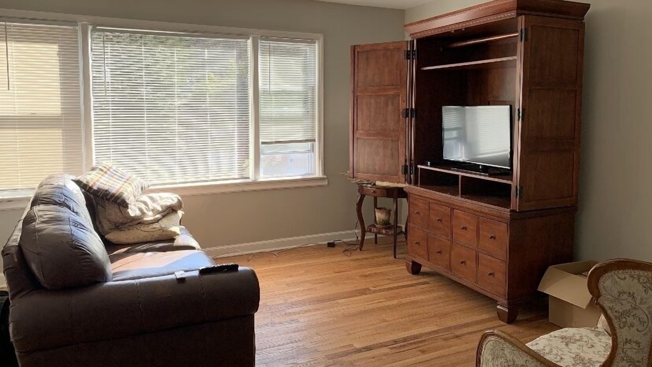 Photo of Livingroom in Crestline Heights