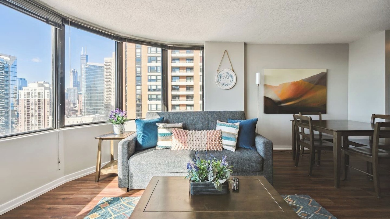 Photo of Livingroom in South Loop