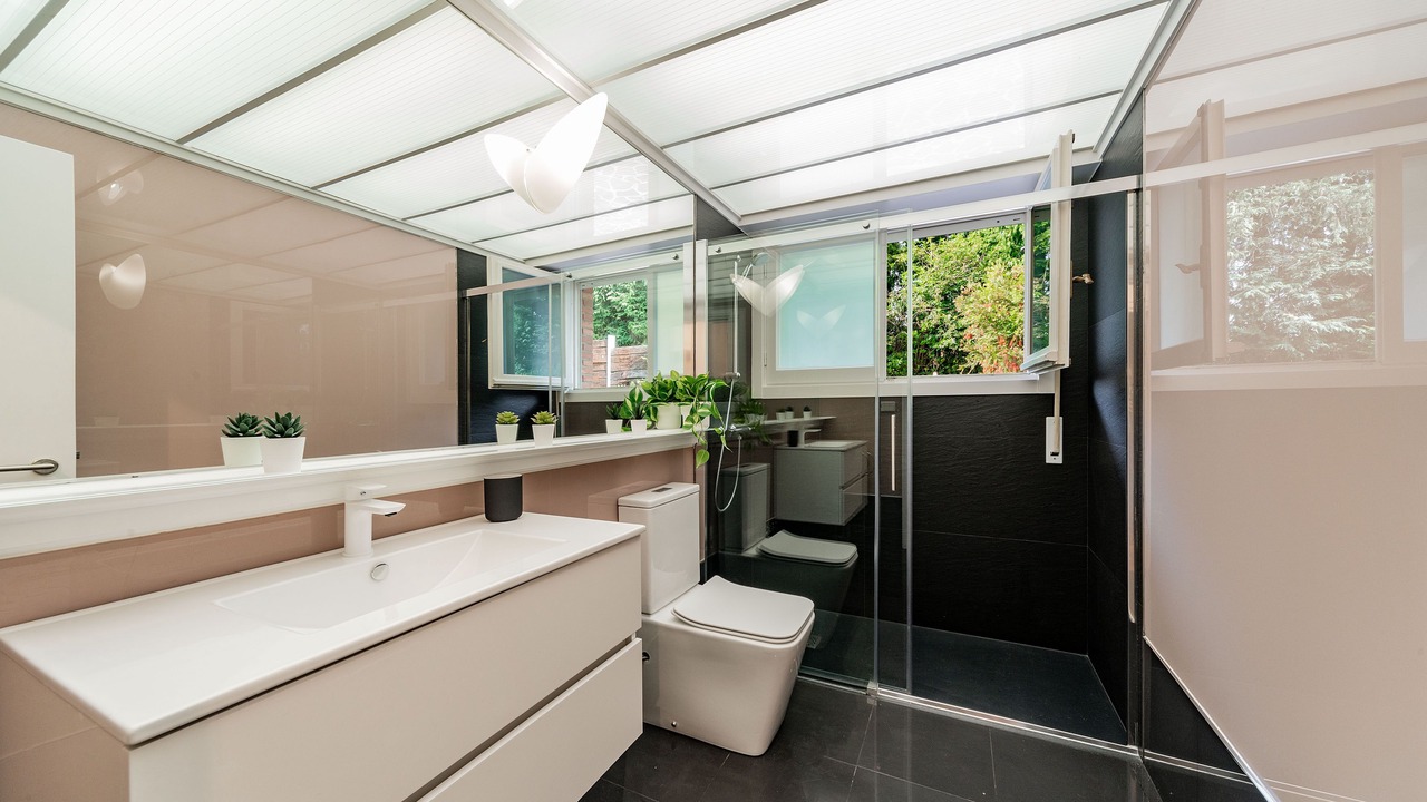 Photo of Bathroom in Hernani