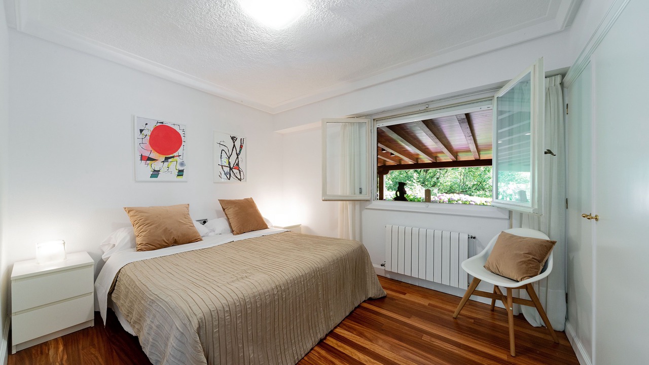 Photo of Bedroom in Hernani