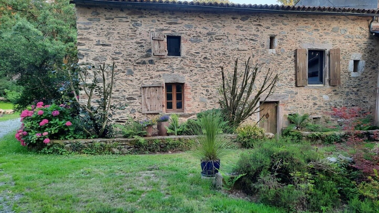 Photo of Outdoor in Pouzauges