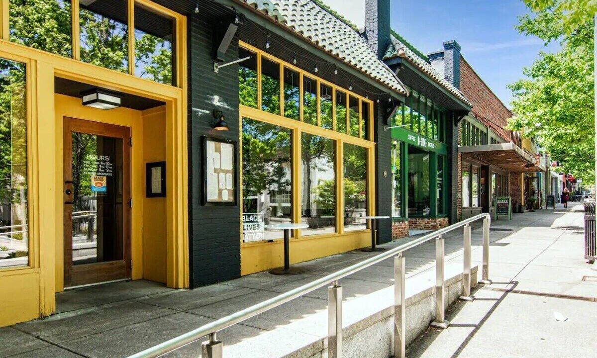 Photo of Outdoor in East Side