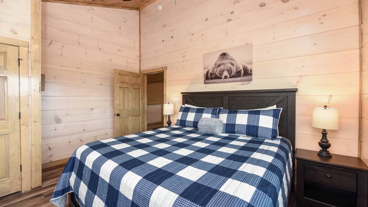 Photo of Bedroom in Pigeon Forge