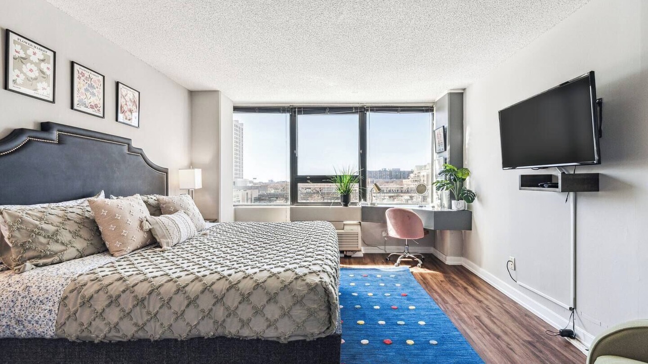 Photo of Bedroom in South Loop
