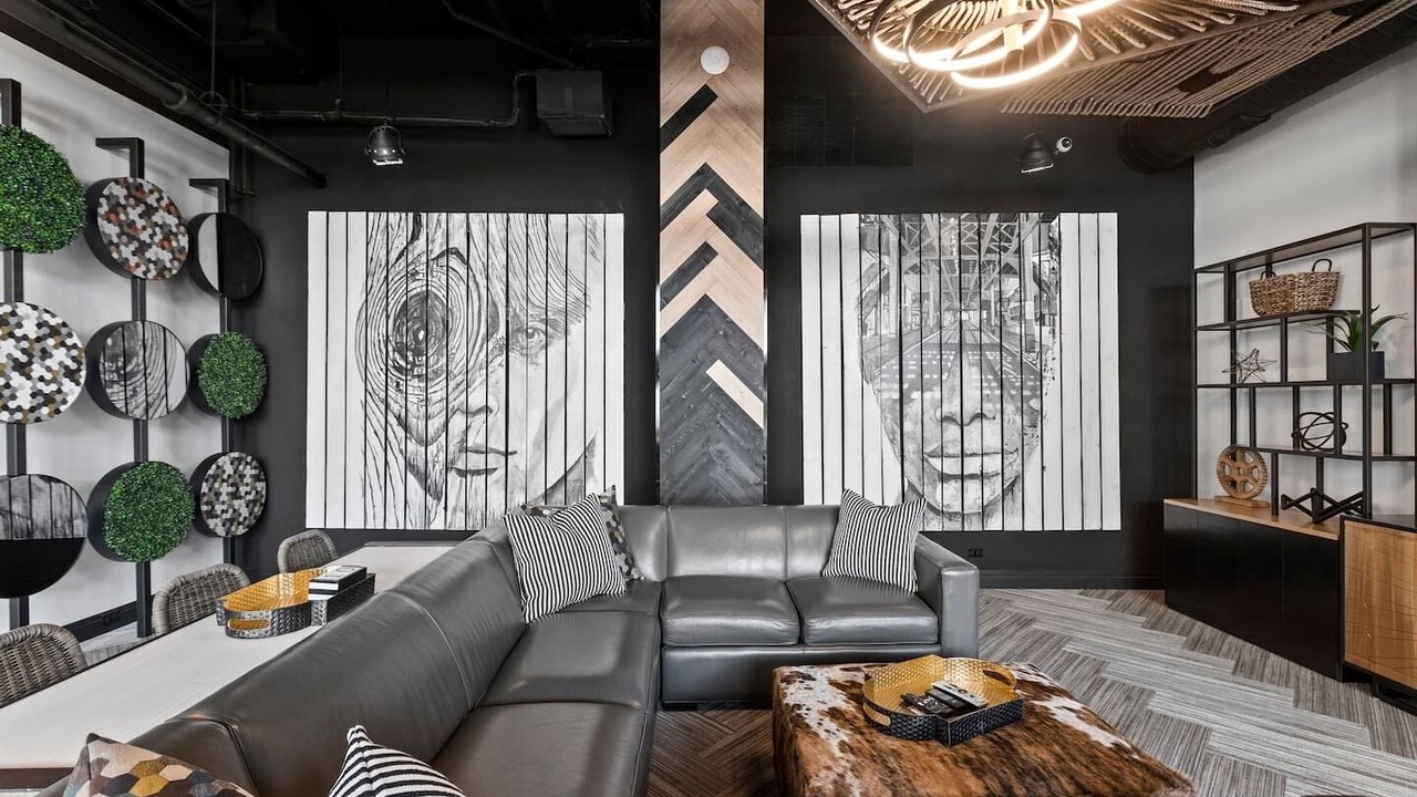 Photo of Livingroom in South Loop