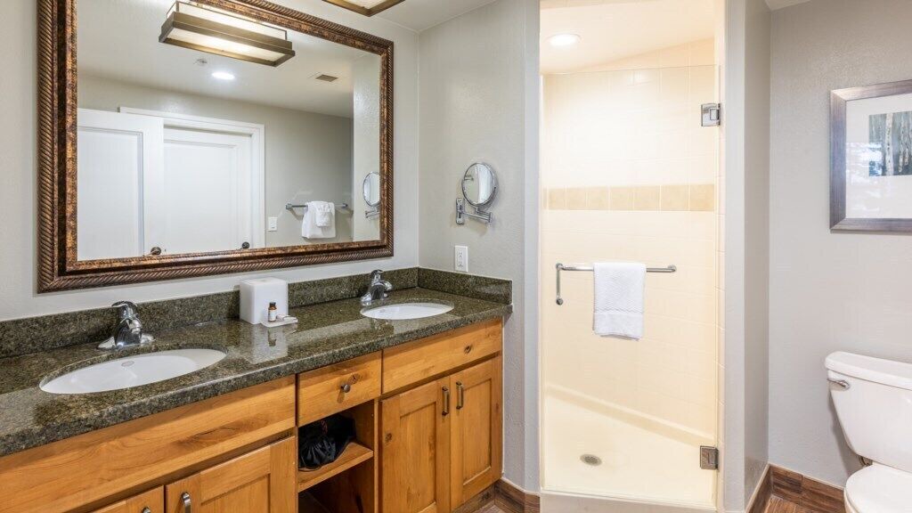Photo of Bathroom in Elk Point