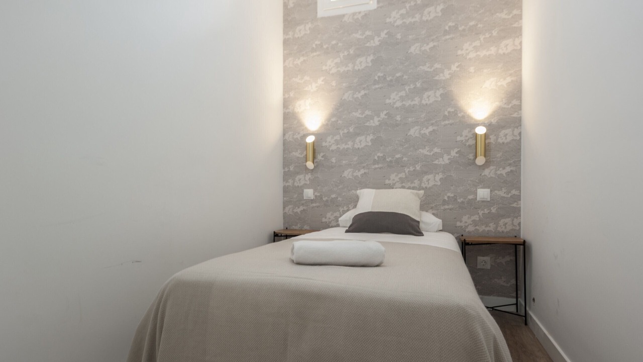Photo of Bedroom in Embajadores