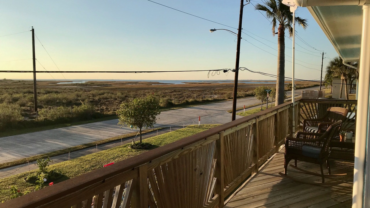 Photo of Others in Jamaica Beach