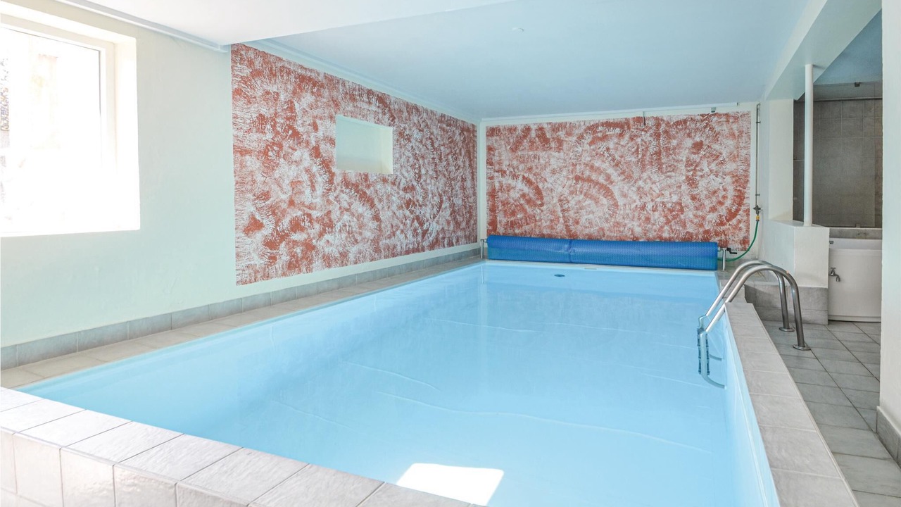 Photo of Outdoor in Fur