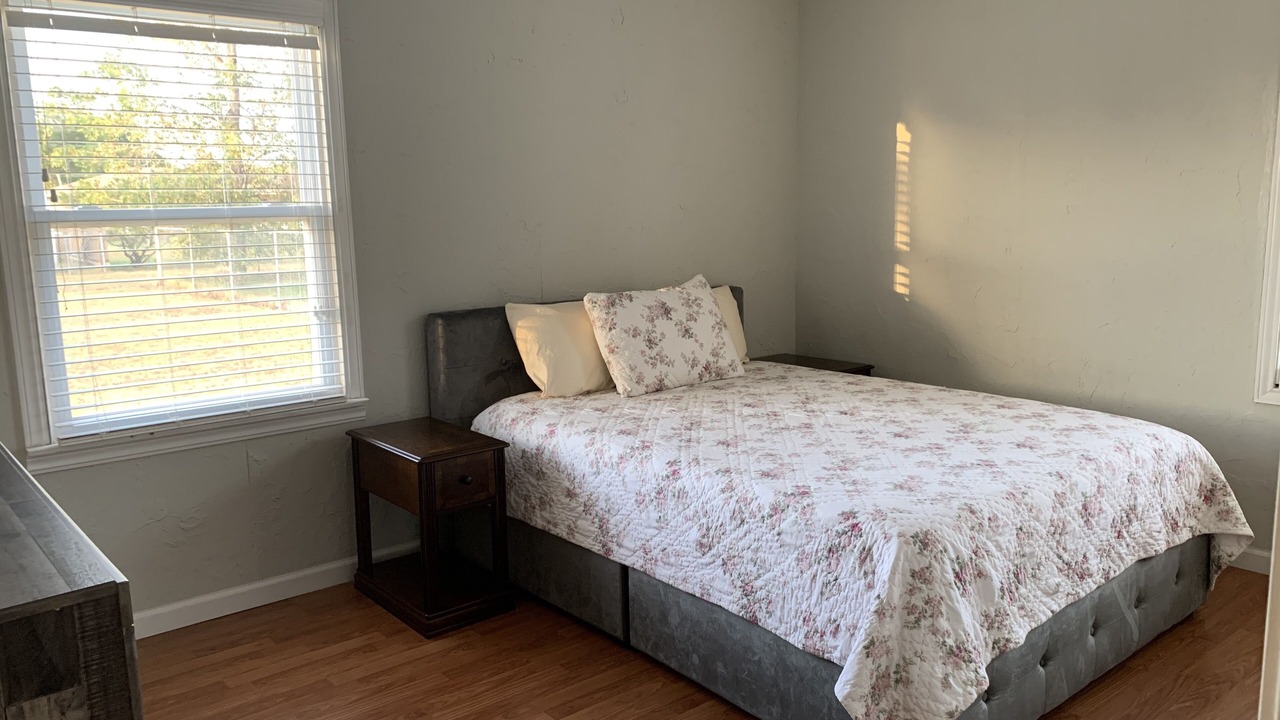 Photo of Bedroom in Hollis