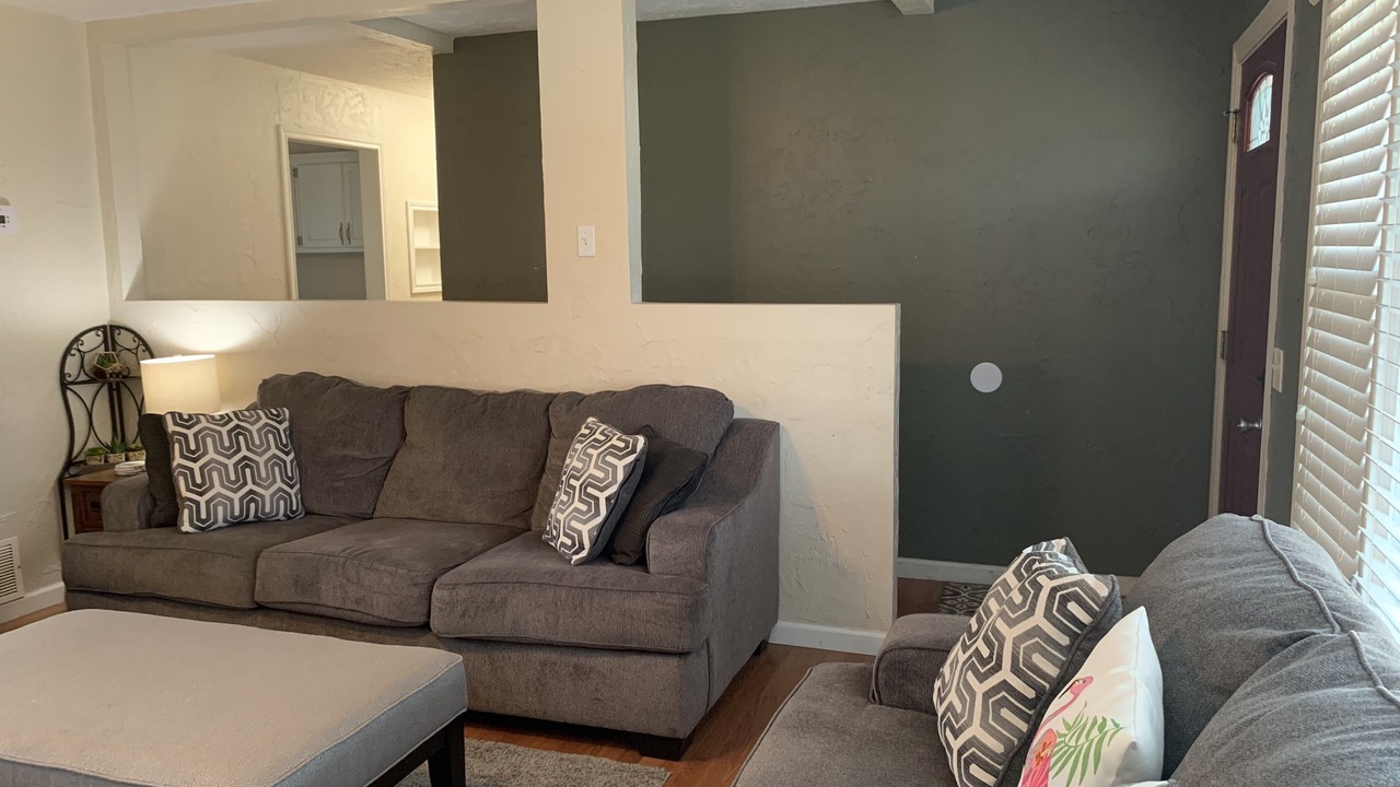 Photo of Livingroom in Hollis