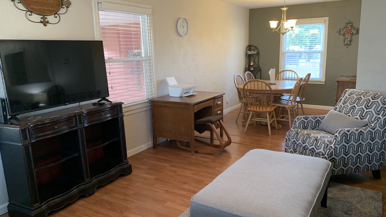 Photo of Livingroom in Hollis