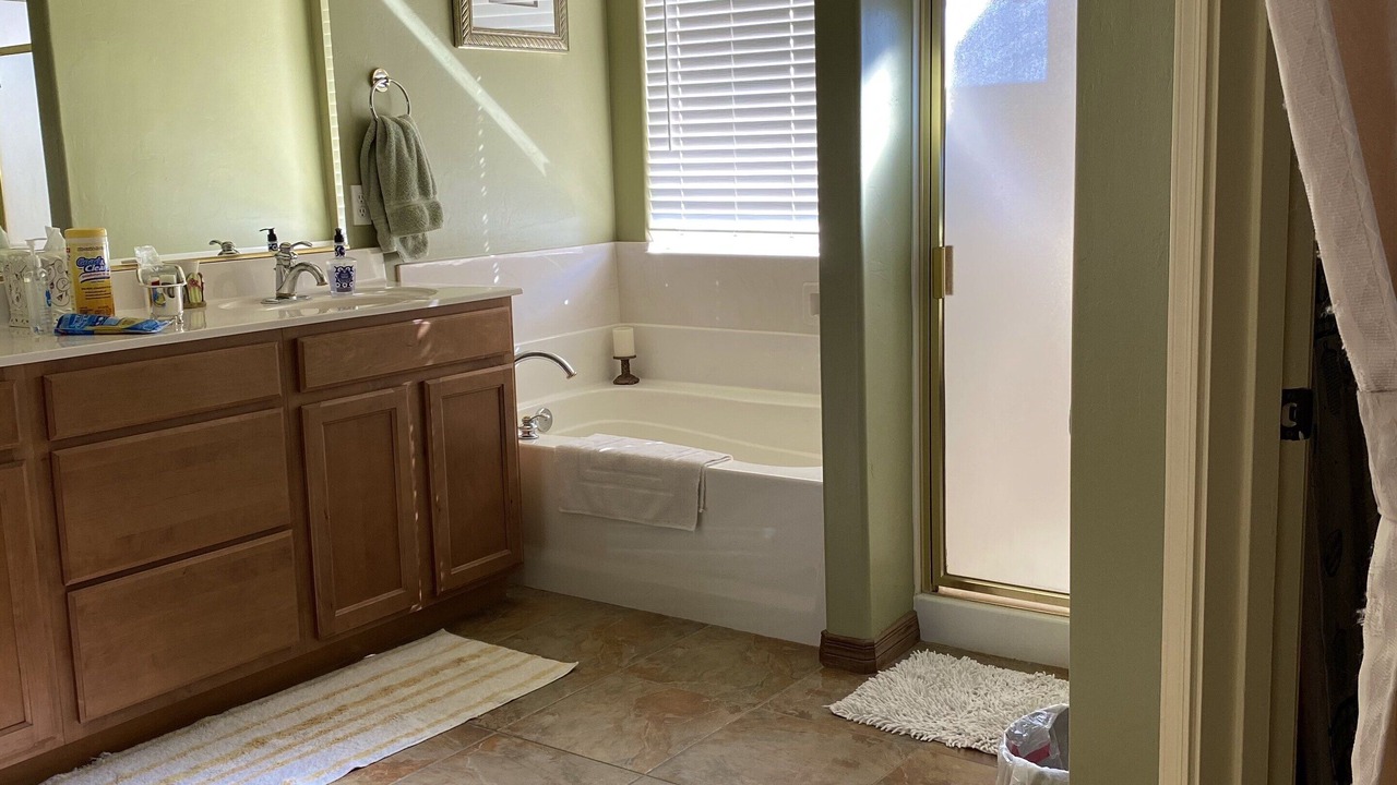 Photo of Bathroom in Saddlebrooke